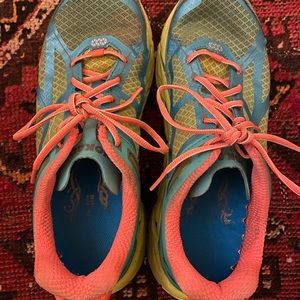 Hoka One One Clifton One